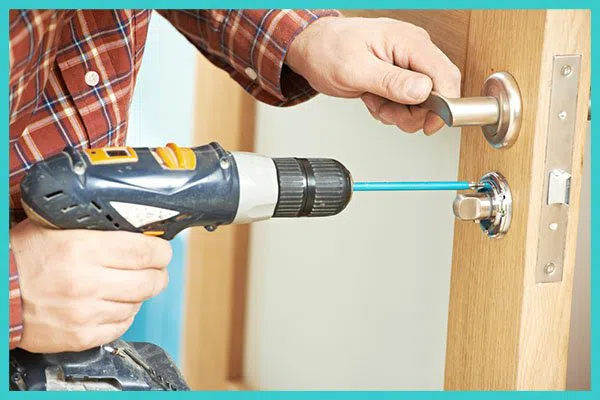 Advanced Locksmith Service Kansas City, MO 816-425-3481 - 13-new-locks-20installation